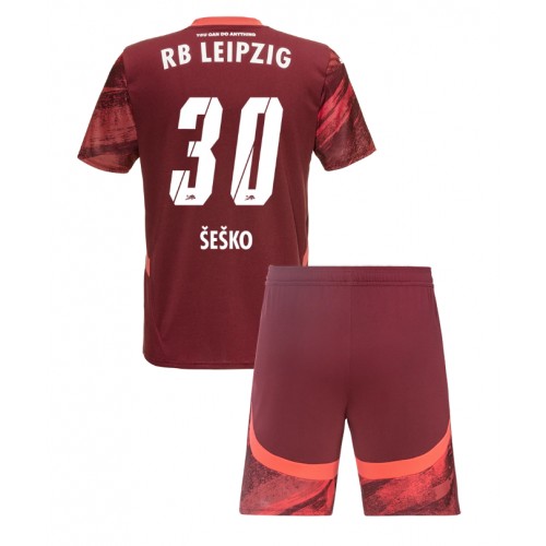 Dětský fotbalový dres RB Leipzig Benjamin Sesko #30 2024-25 Venkovní Krátký Rukáv (+ trenýrky)